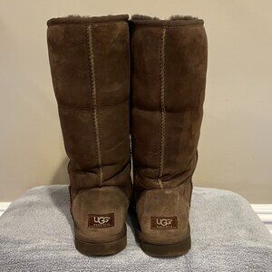UGG Australia Women’s Classic Tall Mid-Calf Sheepskin Boots in Chocolate- Size 9